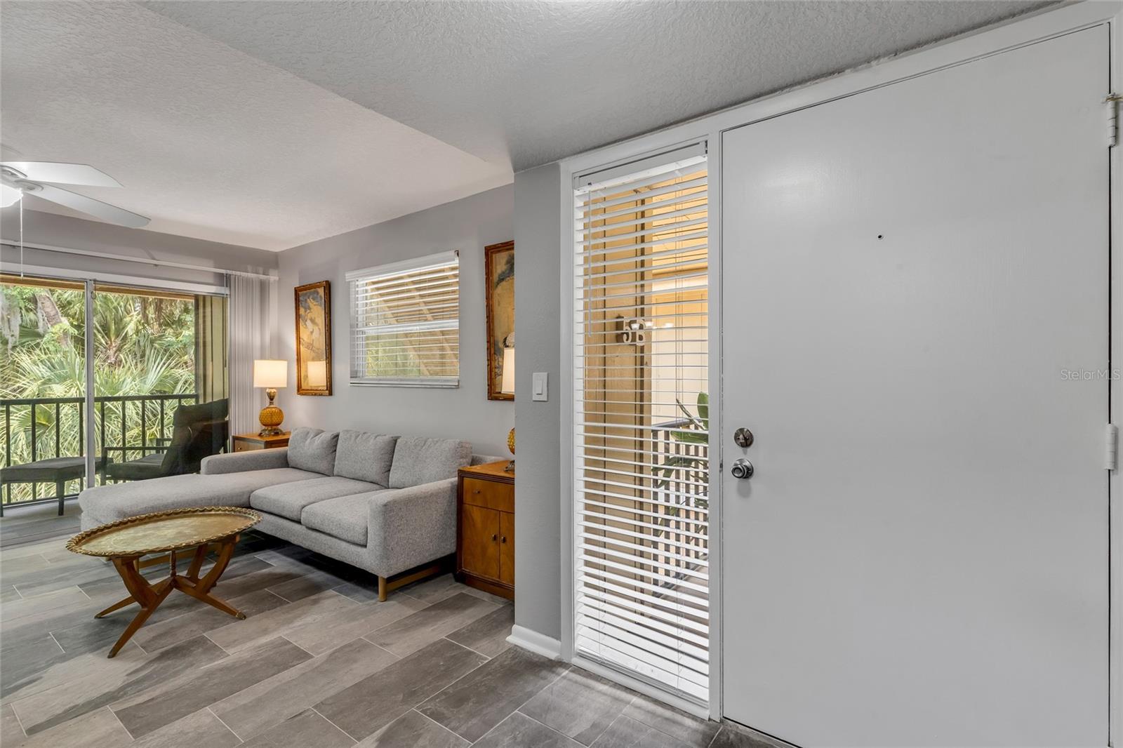 LAKESIDE CONDO APTS - Residential
