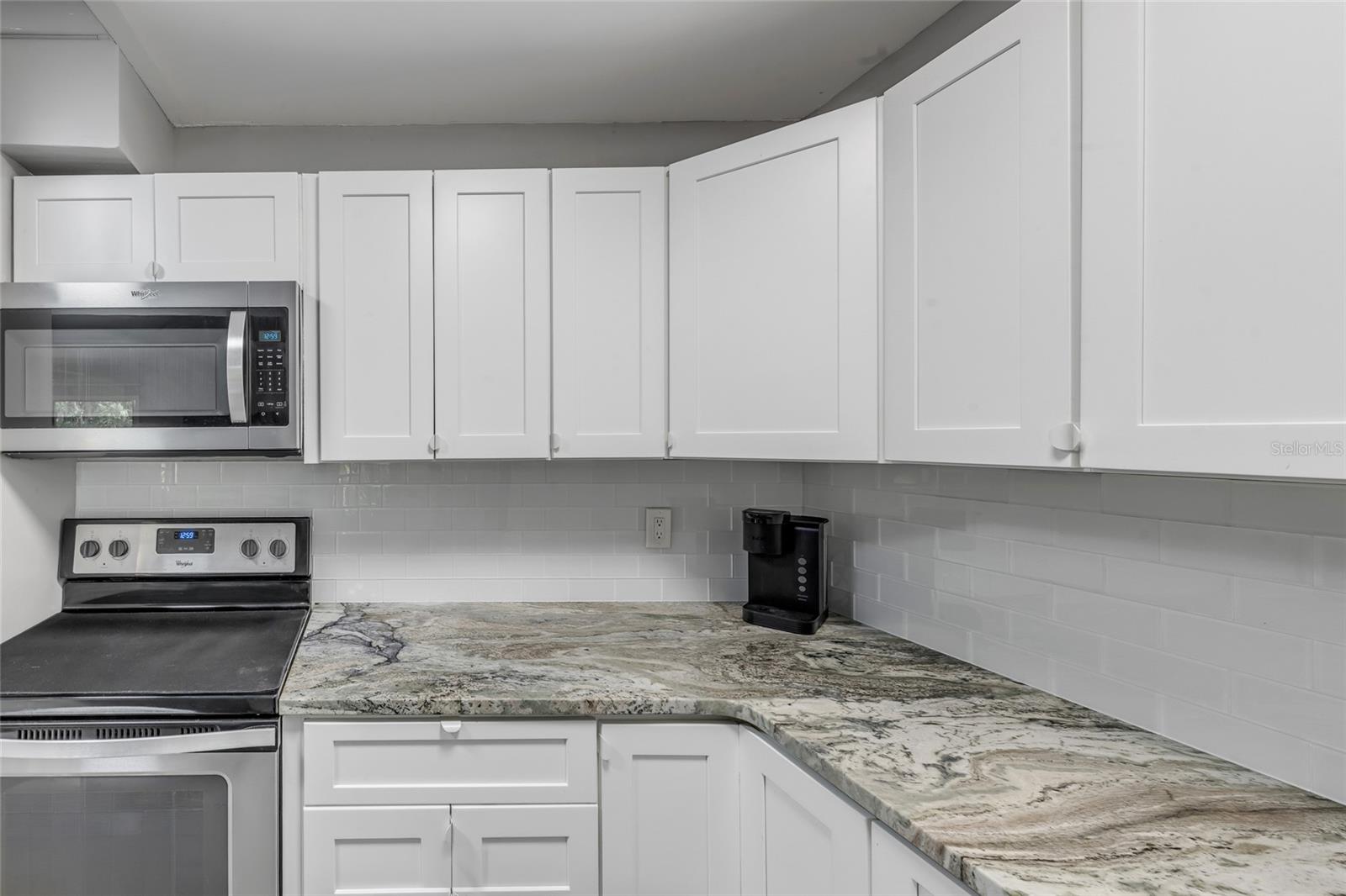 LAKESIDE CONDO APTS - Residential