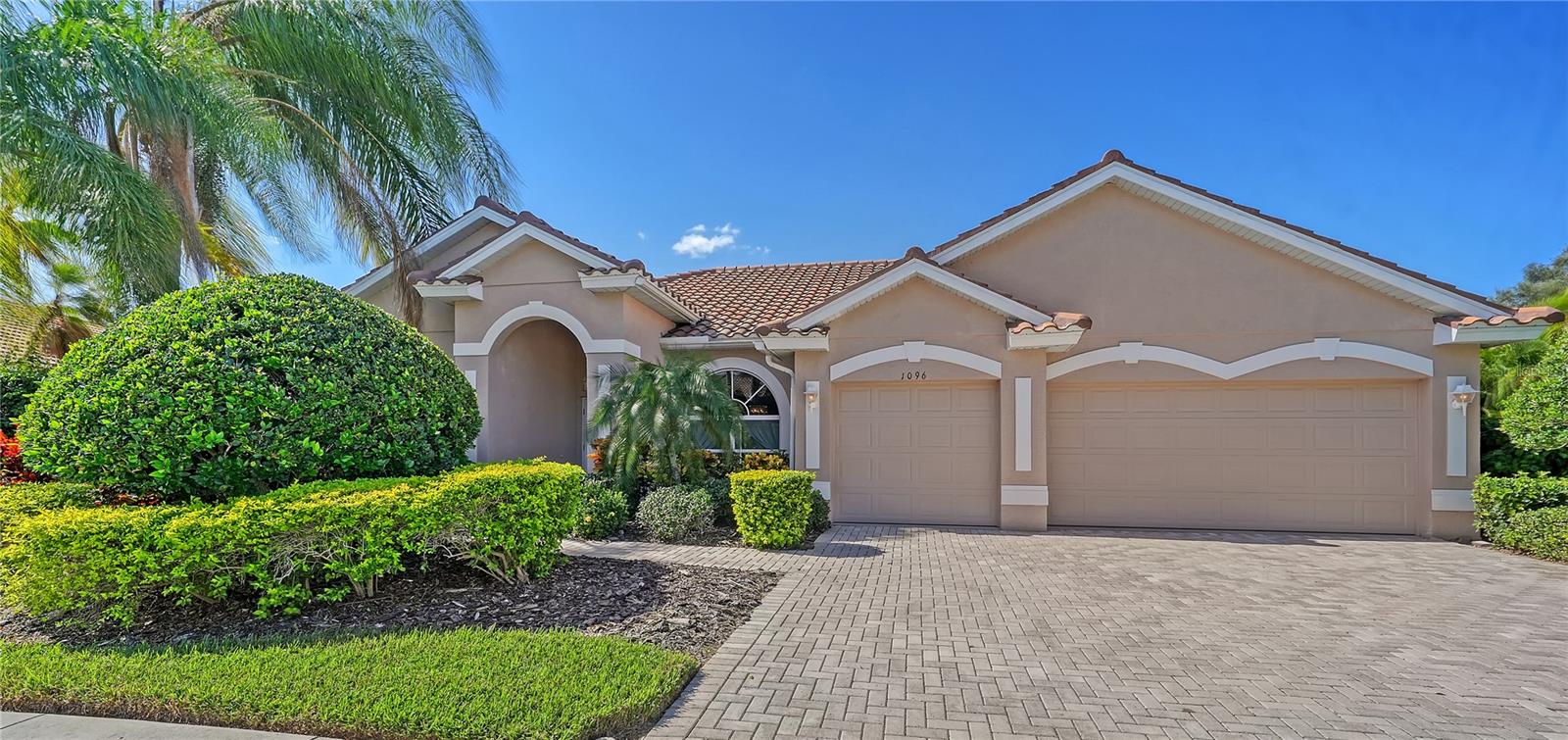 RIVENDELL UNIT 3-B  THE WOODLANDS - Residential