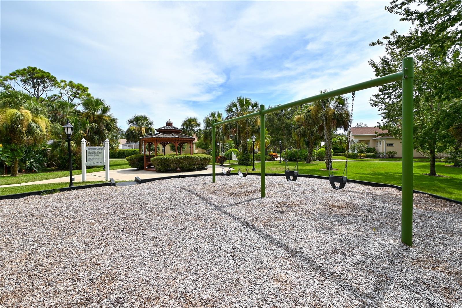 RIVENDELL UNIT 3-B  THE WOODLANDS - Residential