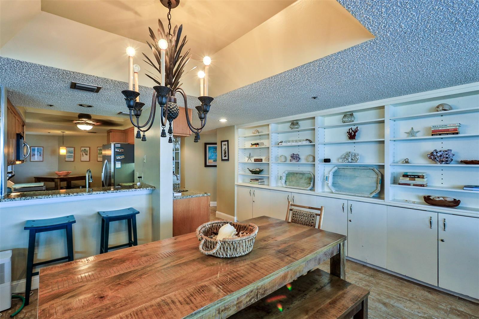 Ebb Tide Condo - Residential