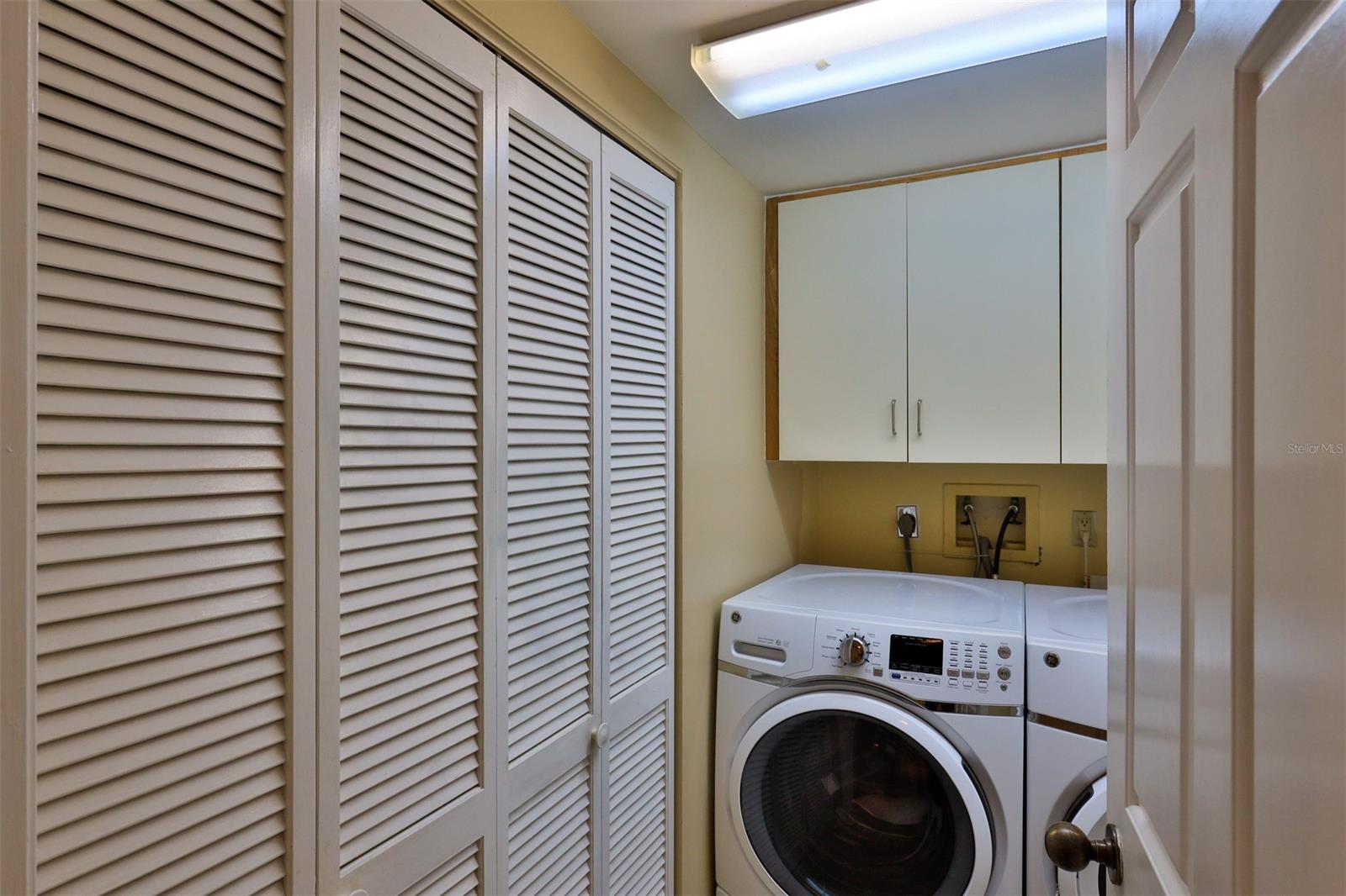Ebb Tide Condo - Residential