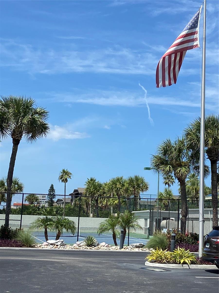 Ebb Tide Condo - Residential
