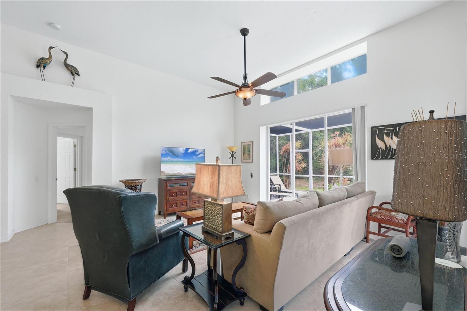 UNIVERSITY PARK COUNTRY CLUB - Residential