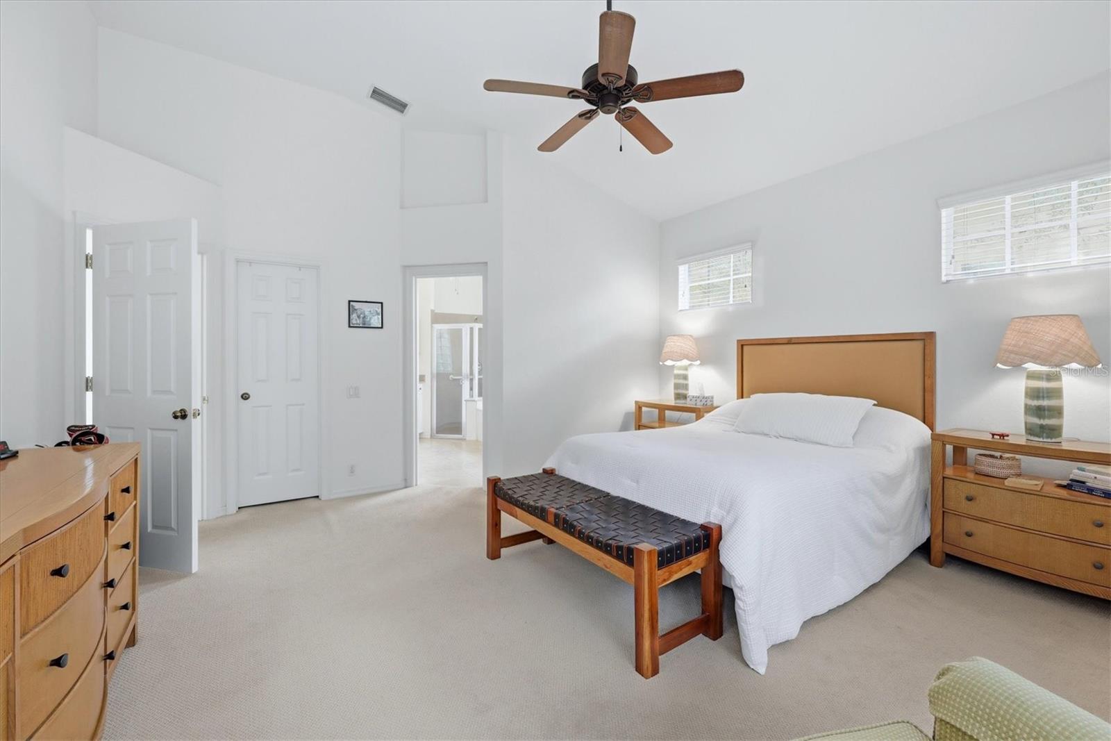 UNIVERSITY PARK COUNTRY CLUB - Residential