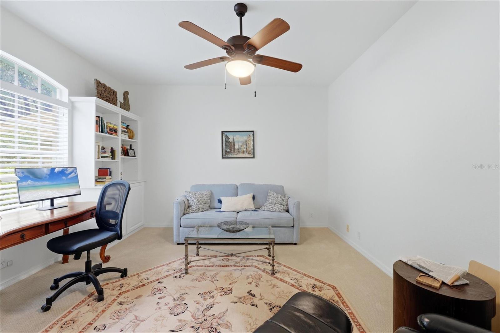 UNIVERSITY PARK COUNTRY CLUB - Residential