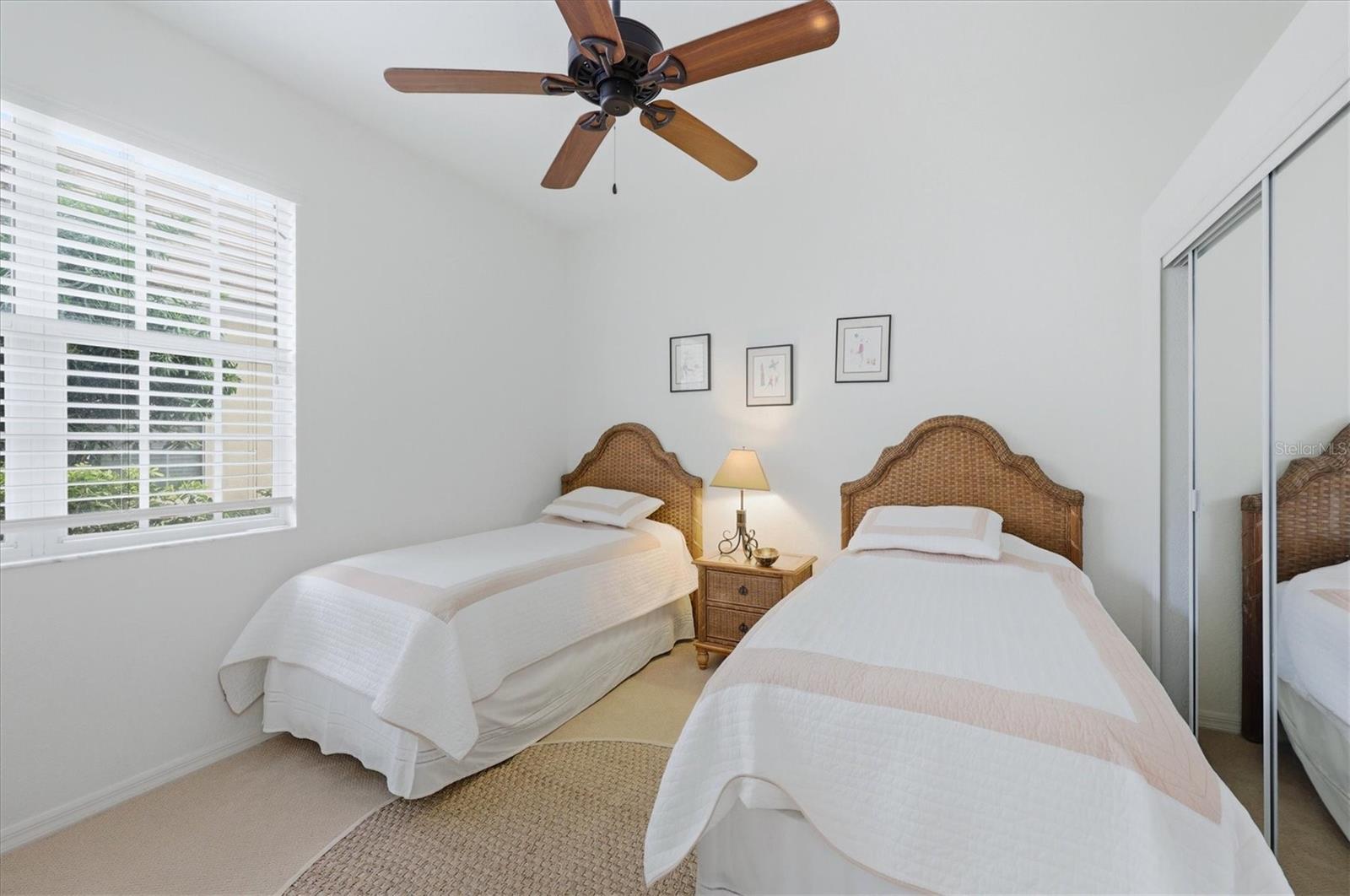 UNIVERSITY PARK COUNTRY CLUB - Residential
