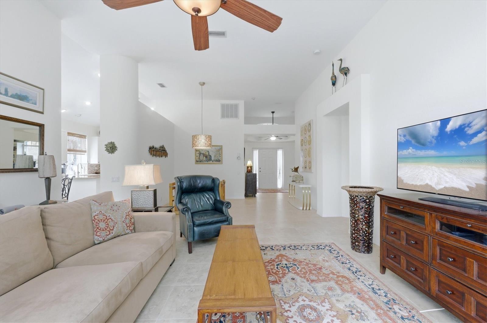 UNIVERSITY PARK COUNTRY CLUB - Residential