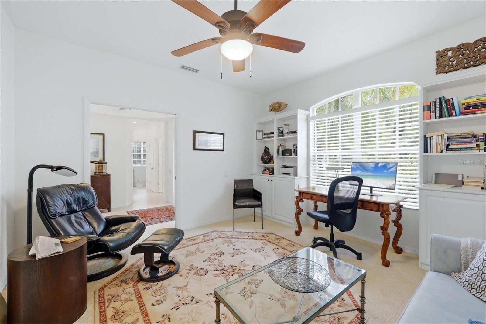UNIVERSITY PARK COUNTRY CLUB - Residential