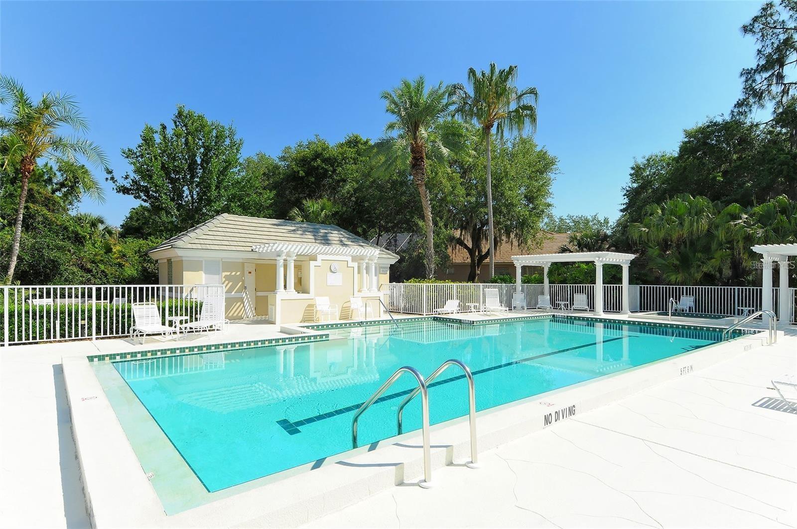 UNIVERSITY PARK COUNTRY CLUB - Residential