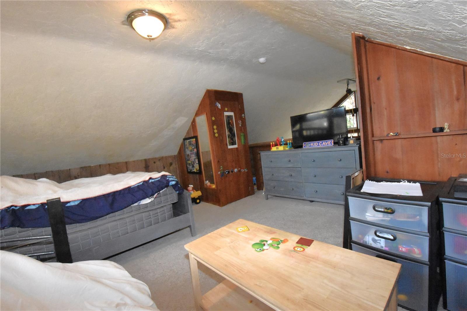LEITNER TR E LEVY GRANT - Residential