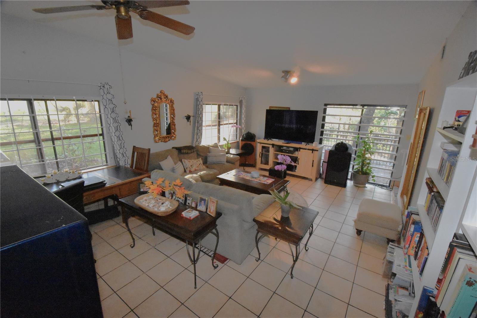 LEITNER TR E LEVY GRANT - Residential