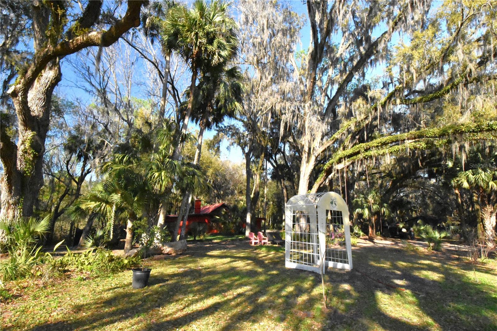 LEITNER TR E LEVY GRANT - Residential