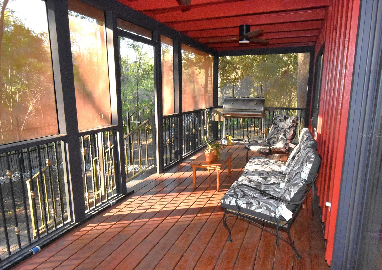 LEITNER TR E LEVY GRANT - Residential