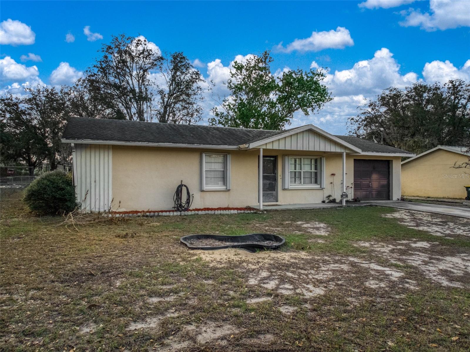 AVON PARK LAKES - Residential