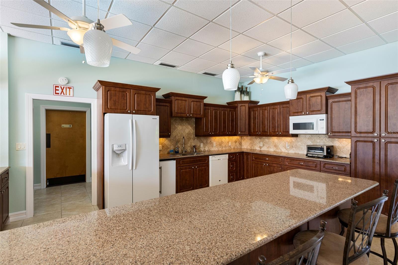 MARINA SOUTH SHORE CONDO - Residential