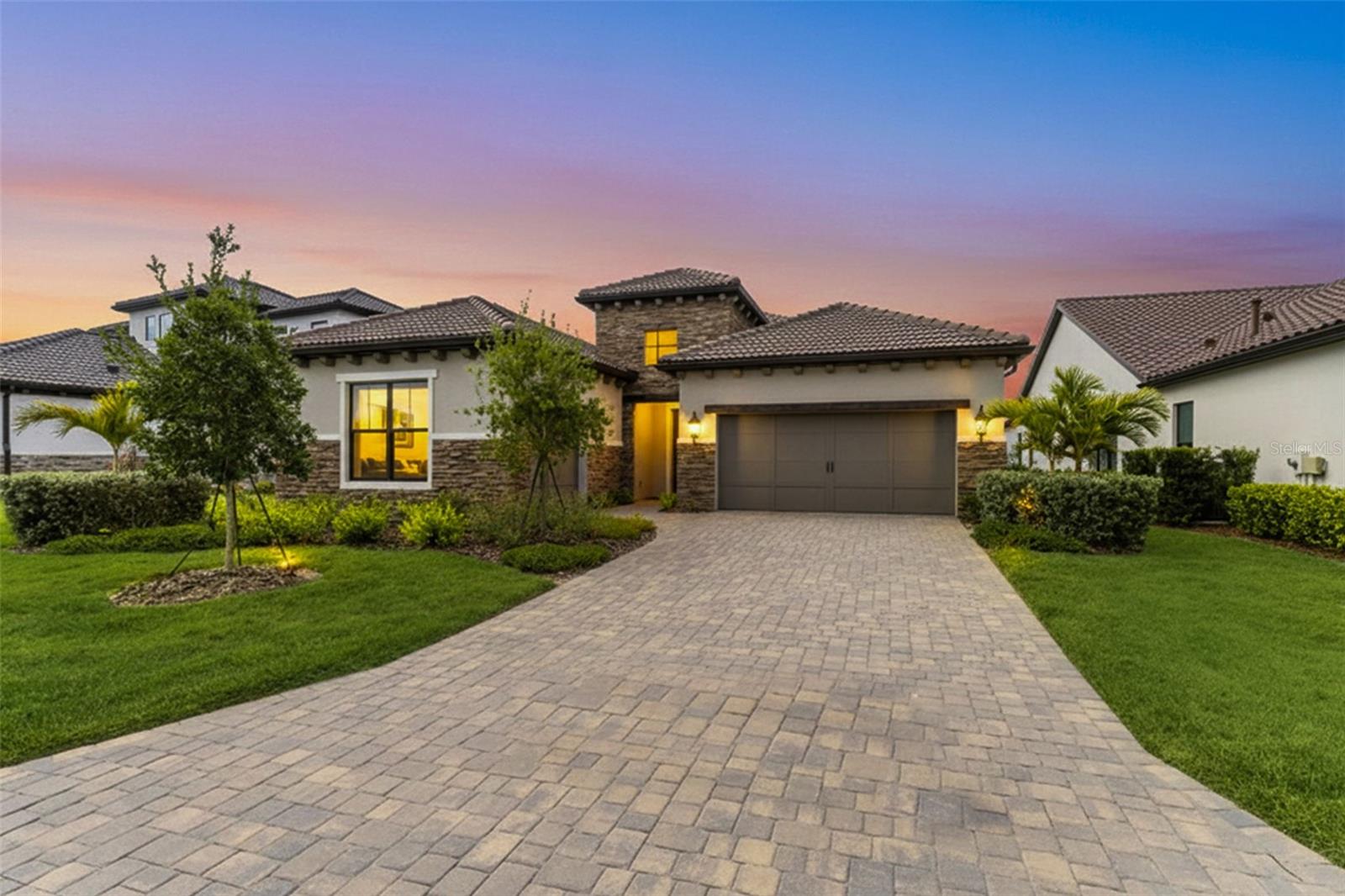 ARIA PHASE III - Residential