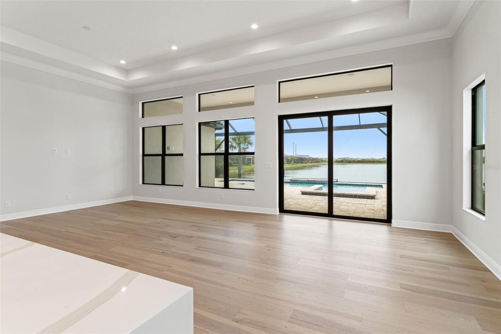 ARIA PHASE III - Residential