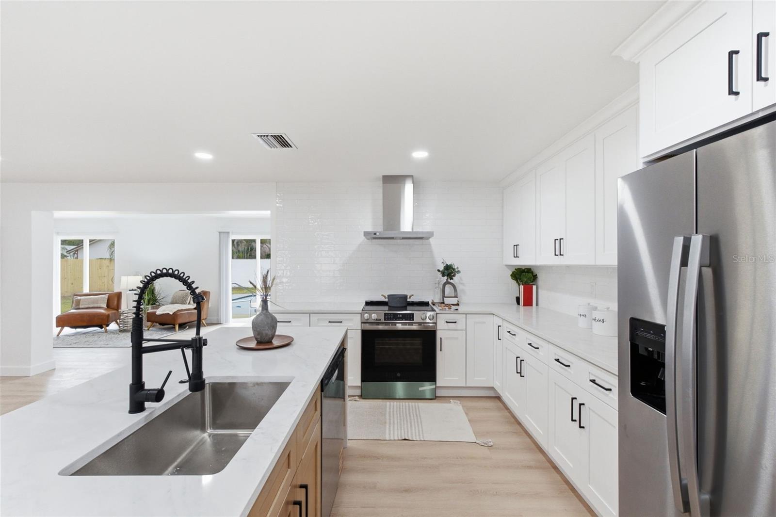PLEASANT DALE - Residential