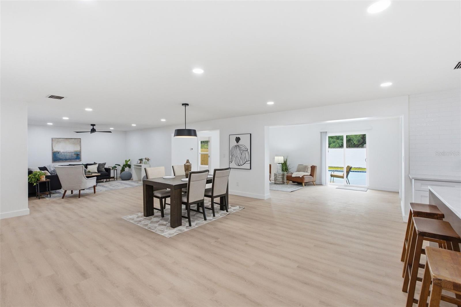 PLEASANT DALE - Residential
