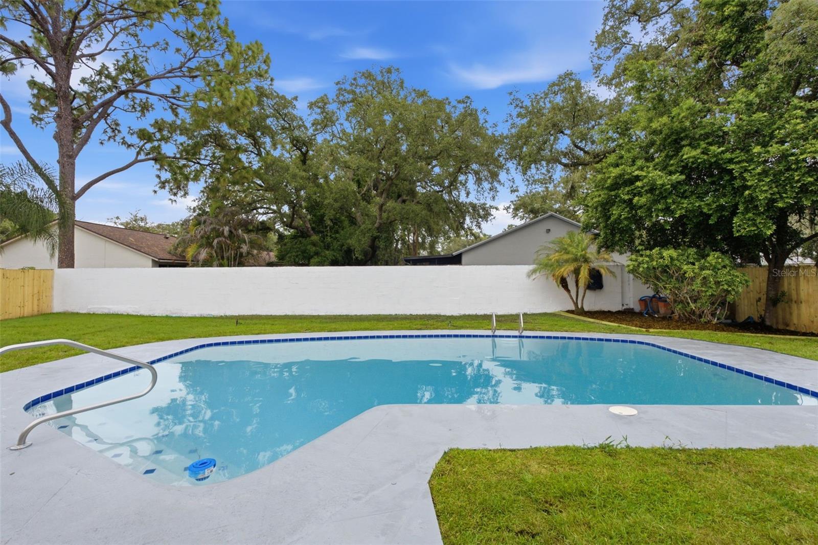 PLEASANT DALE - Residential