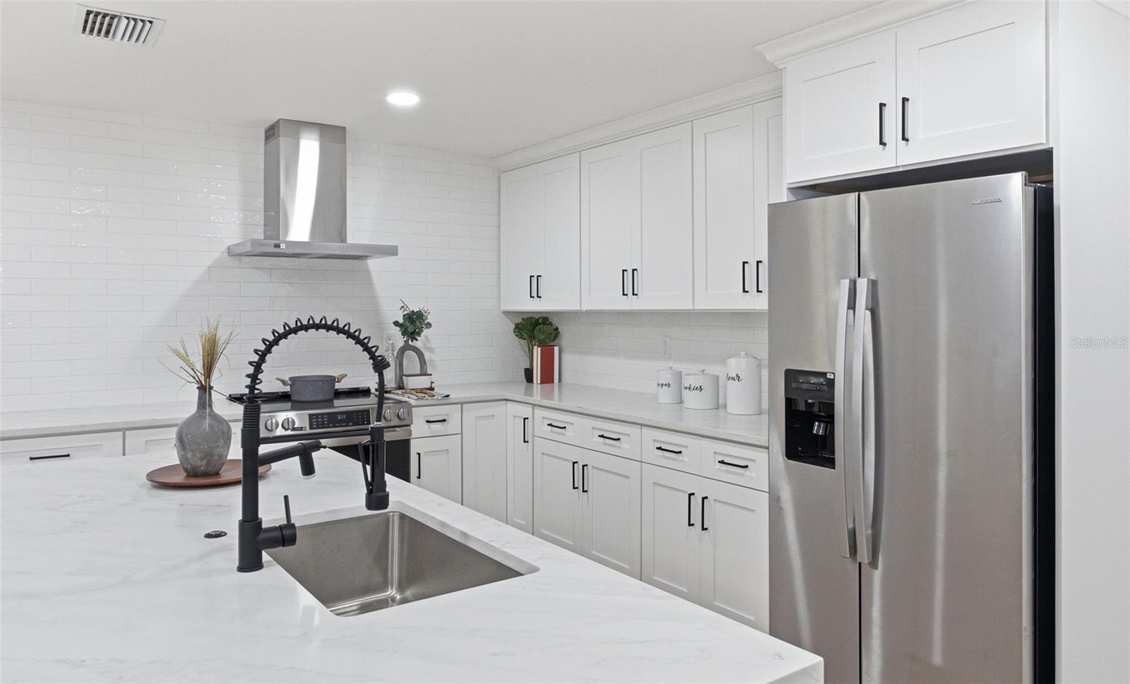 PLEASANT DALE - Residential