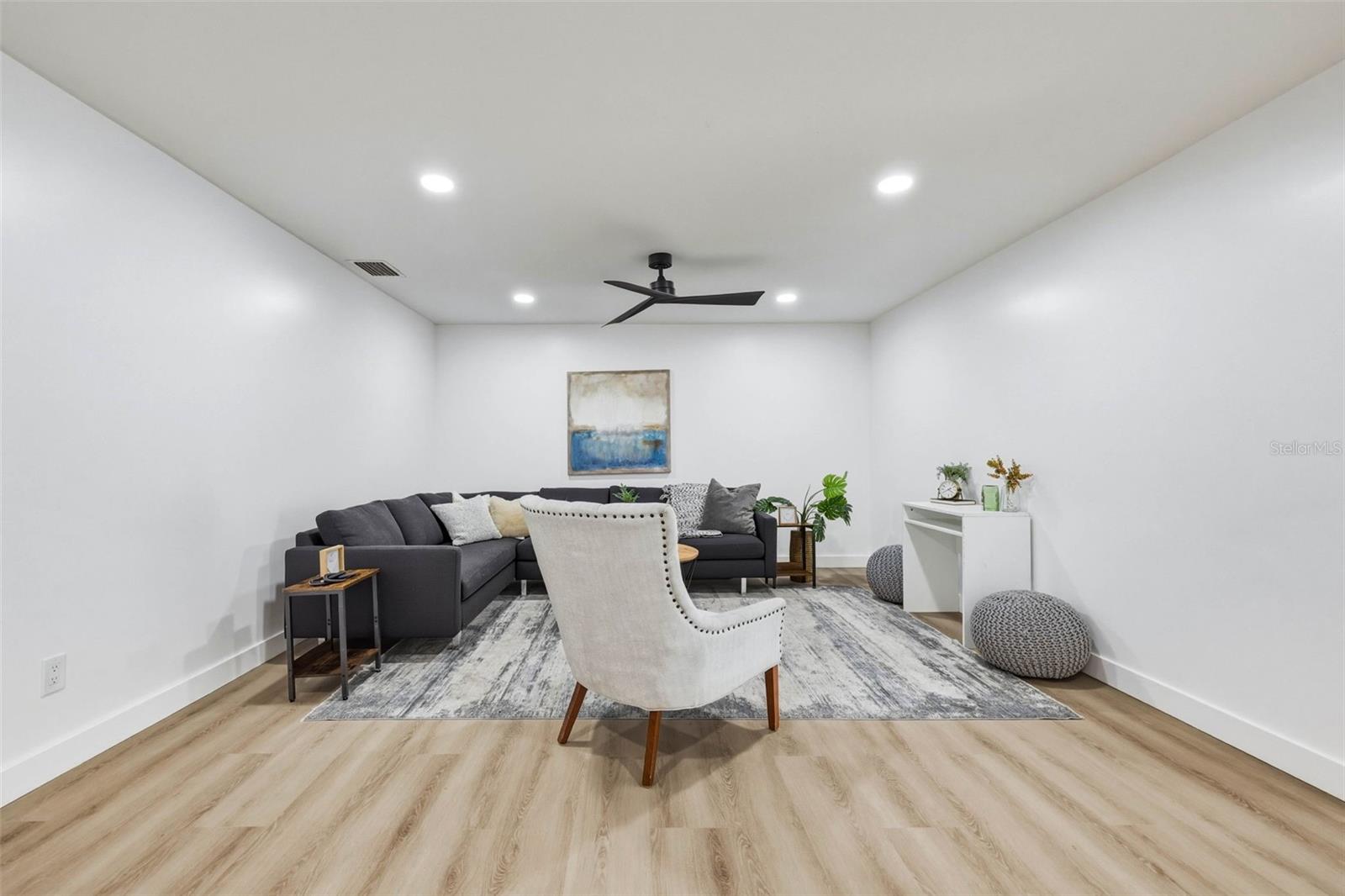 PLEASANT DALE - Residential