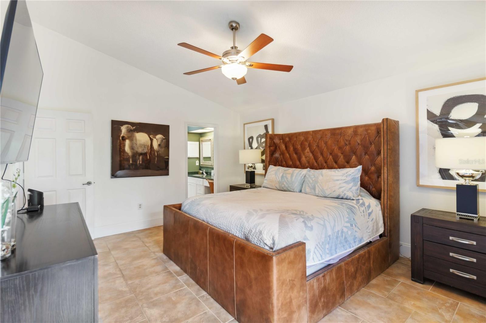 PINE TRACE - Residential
