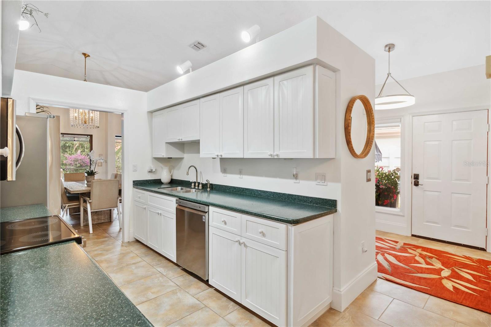 PINE TRACE - Residential
