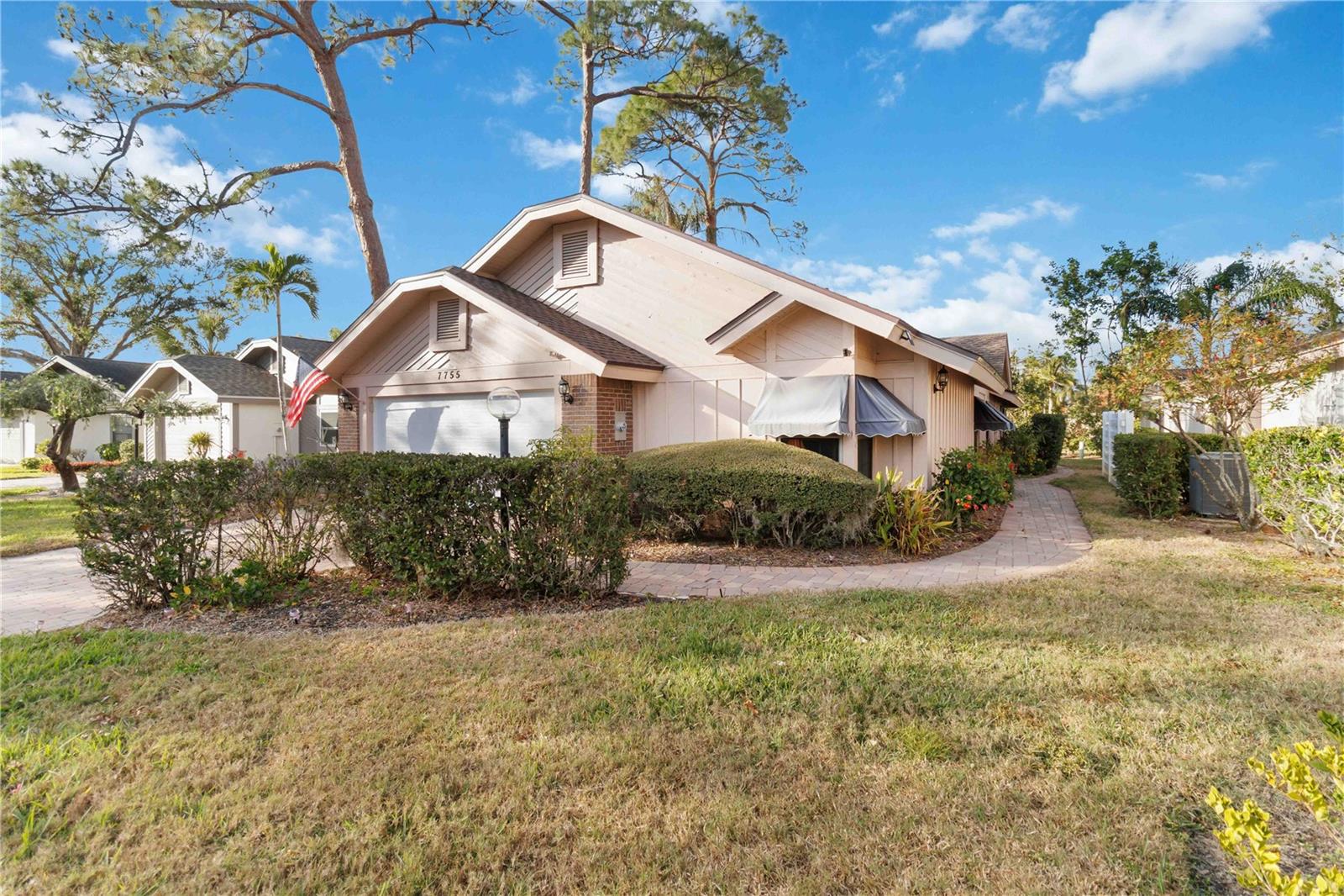 PINE TRACE - Residential