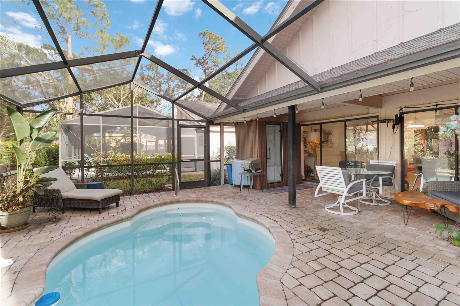PINE TRACE - Residential