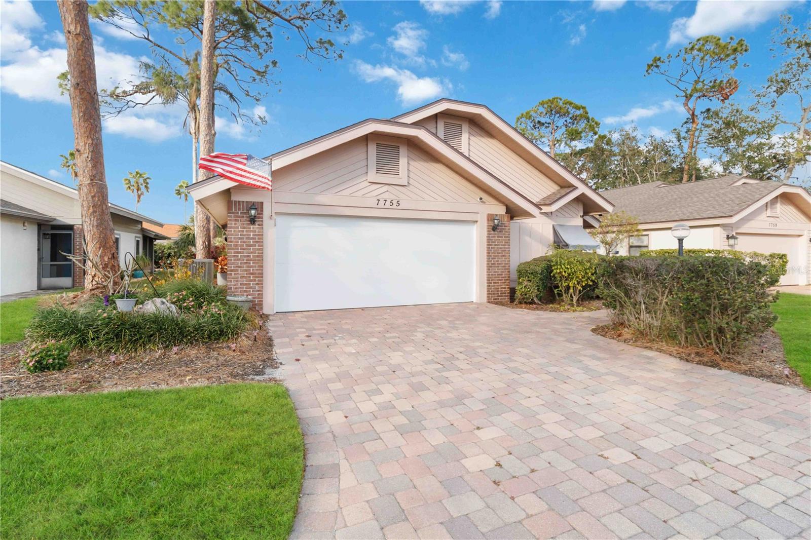 PINE TRACE - Residential