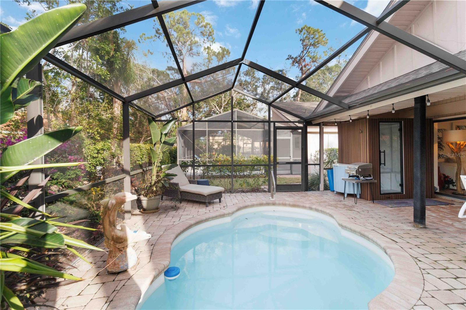 PINE TRACE - Residential