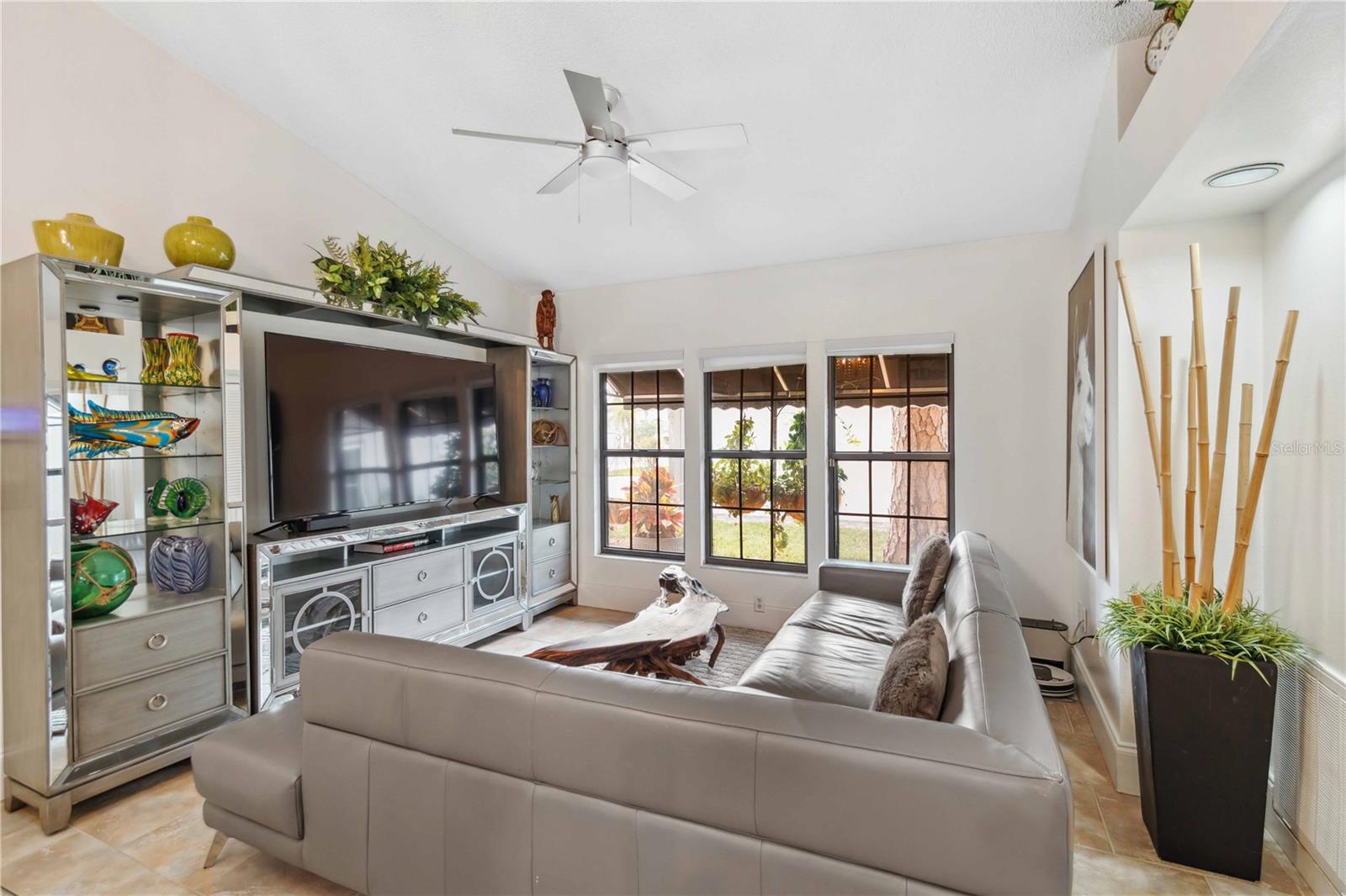 PINE TRACE - Residential