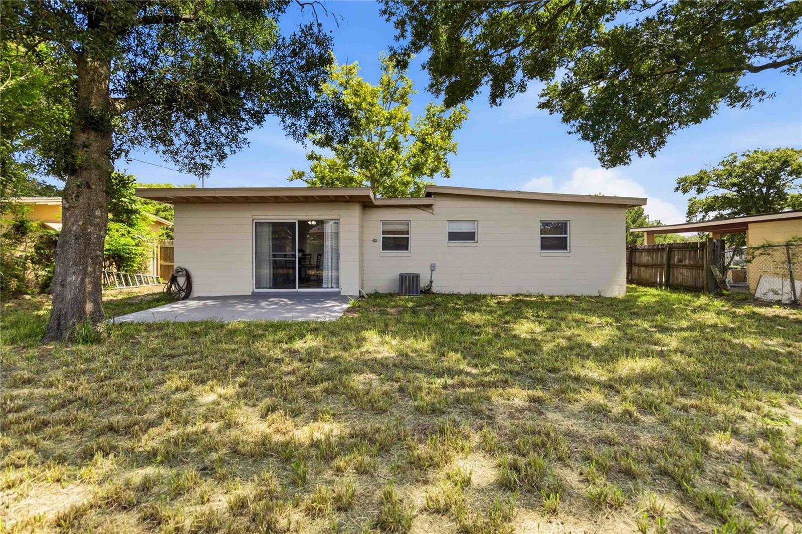 CRESCENT HEIGHTS - Residential