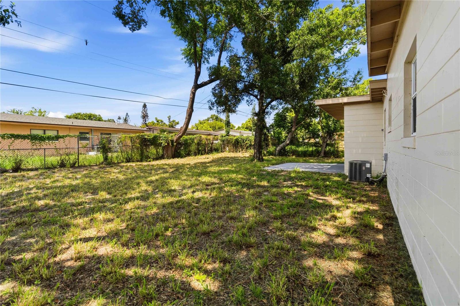 CRESCENT HEIGHTS - Residential