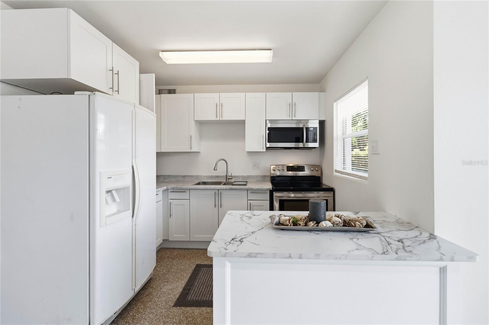 CRESCENT HEIGHTS - Residential