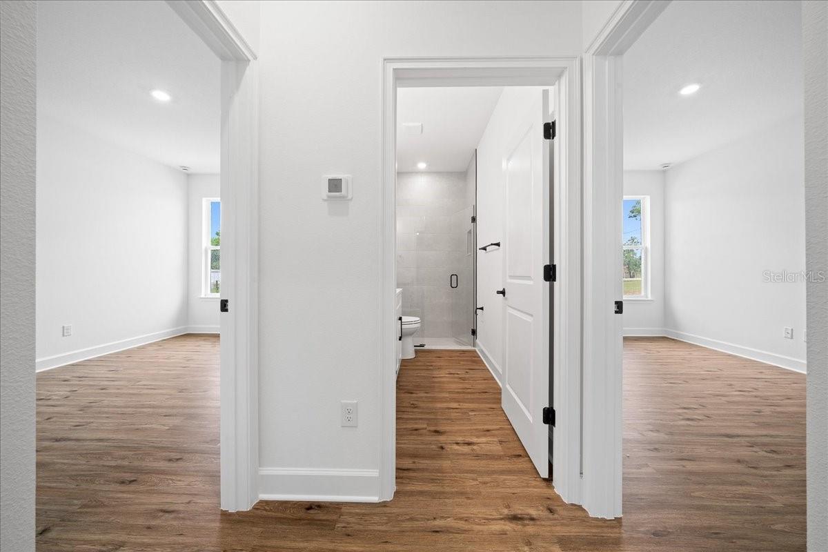 ROYAL HIGHLANDS - Residential