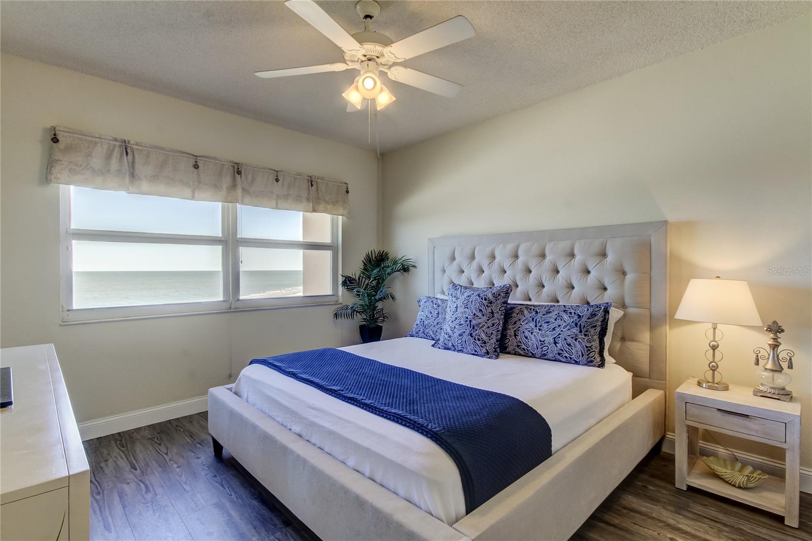 REGATTA BEACH CLUB CONDO - Residential Lease