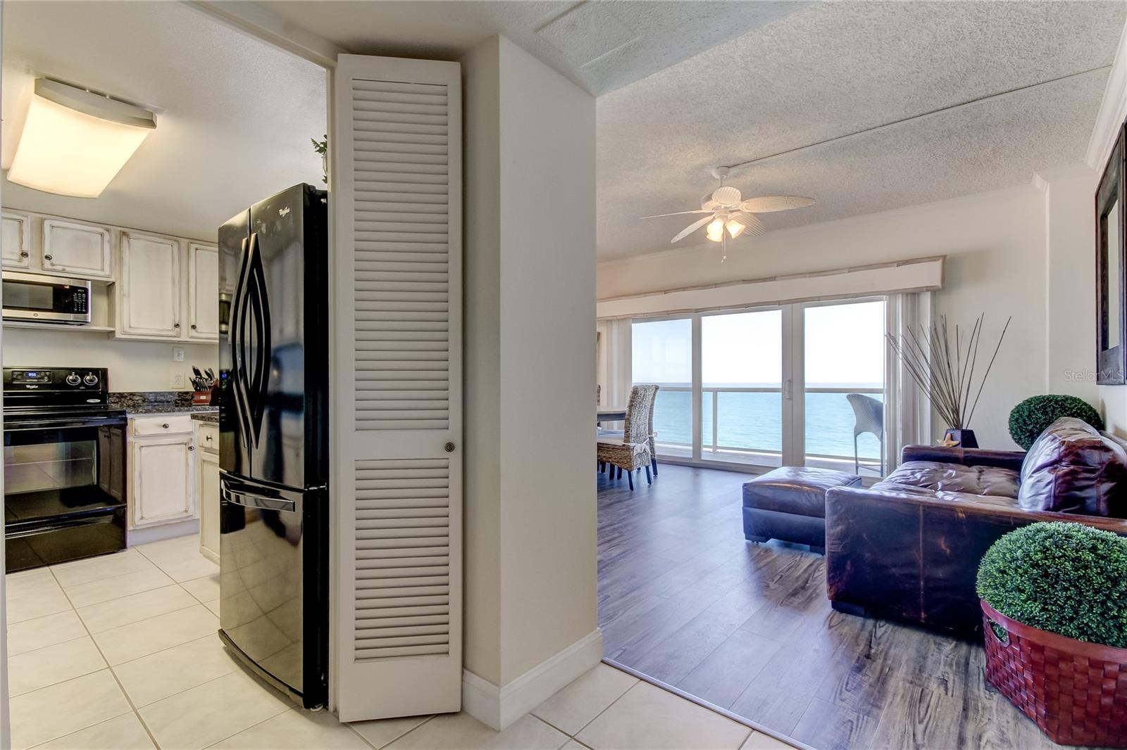 REGATTA BEACH CLUB CONDO - Residential Lease