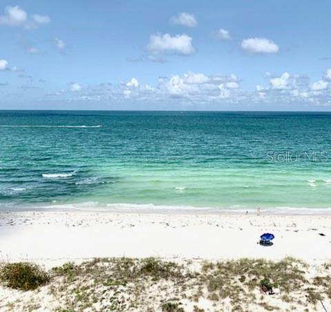 REGATTA BEACH CLUB CONDO - Residential Lease