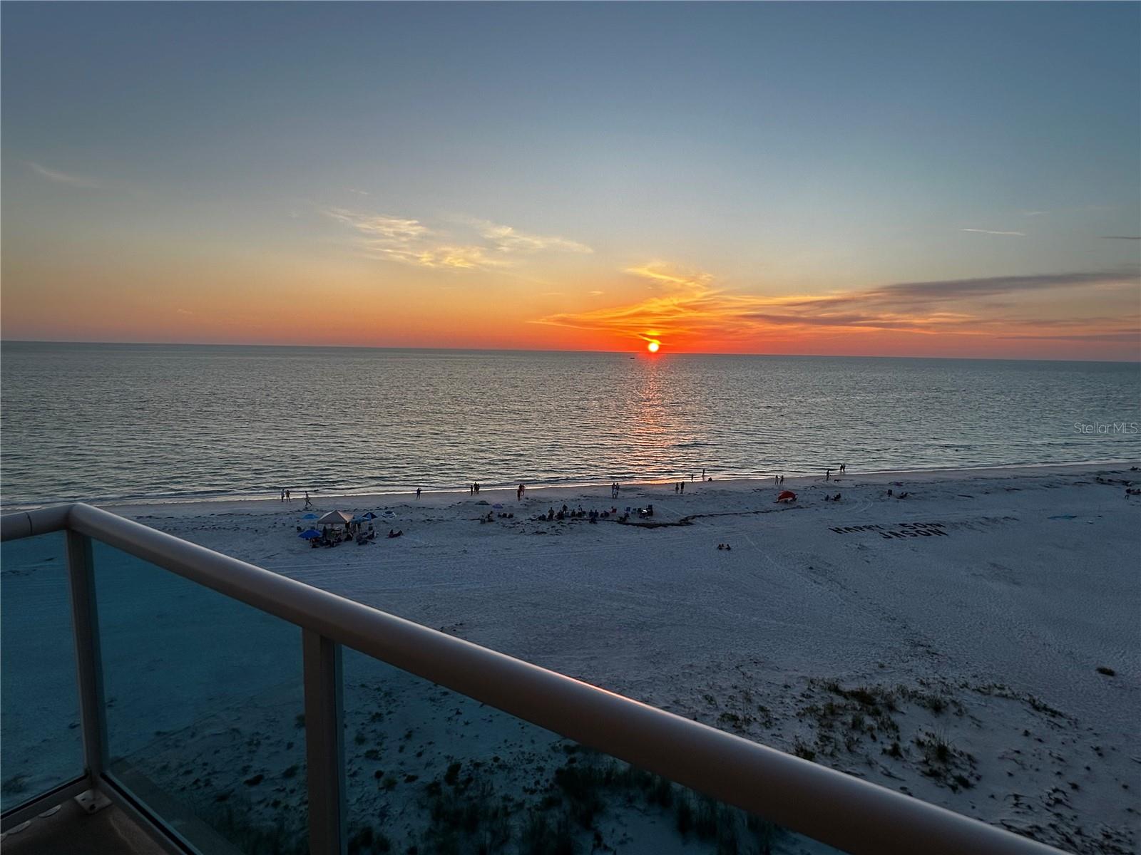 REGATTA BEACH CLUB CONDO - Residential Lease