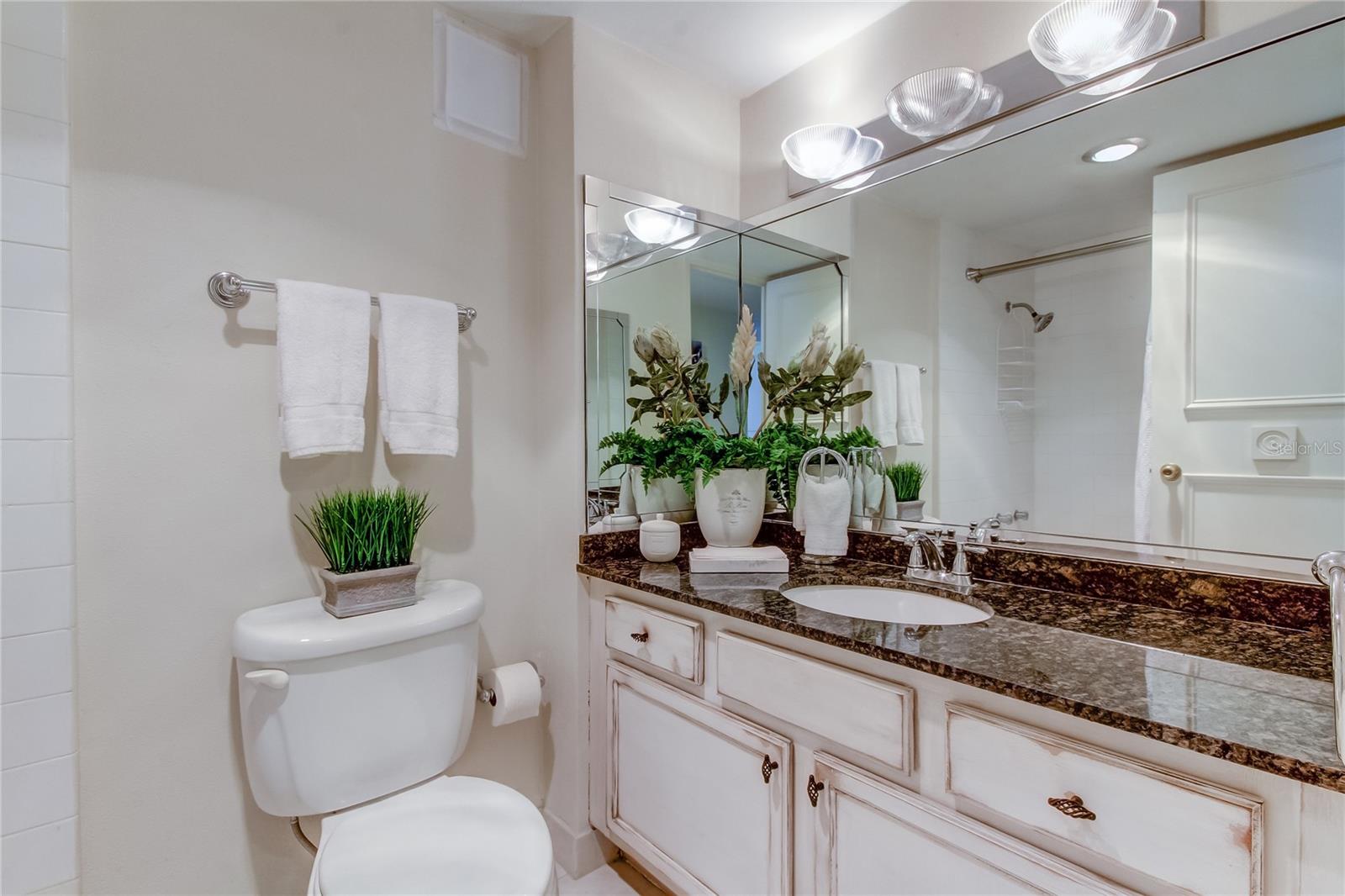 REGATTA BEACH CLUB CONDO - Residential Lease