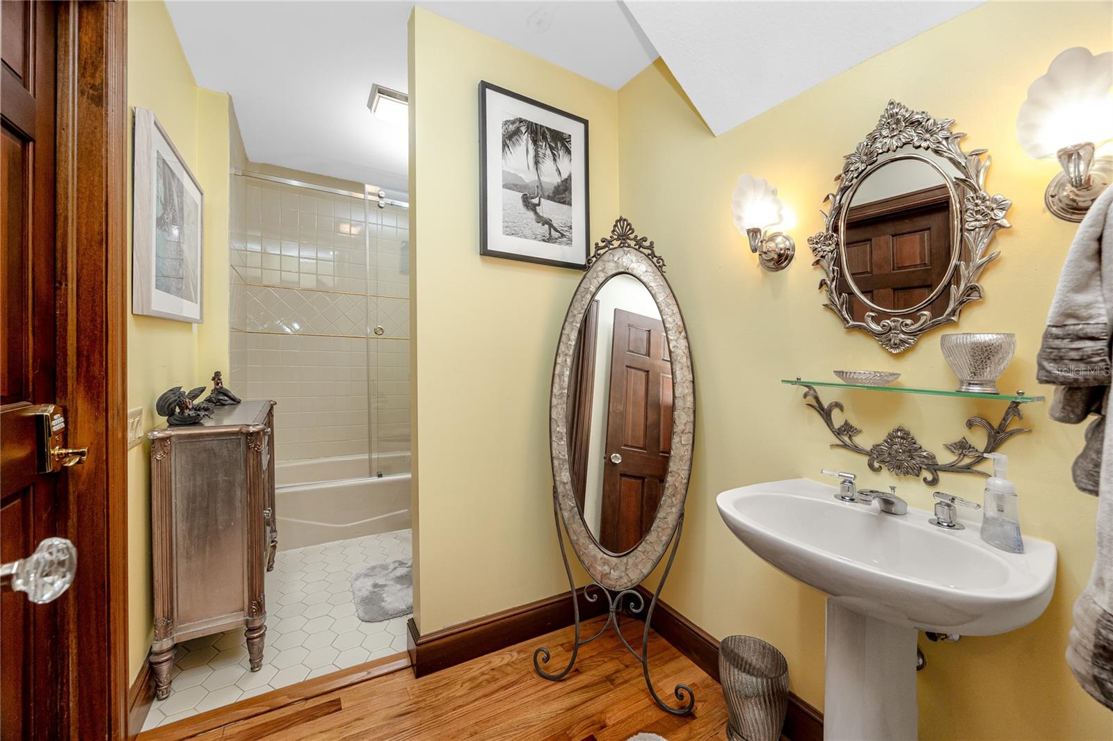 GOLF VIEW ESTATES - Residential