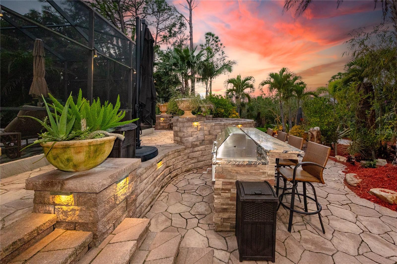 GOLF VIEW ESTATES - Residential