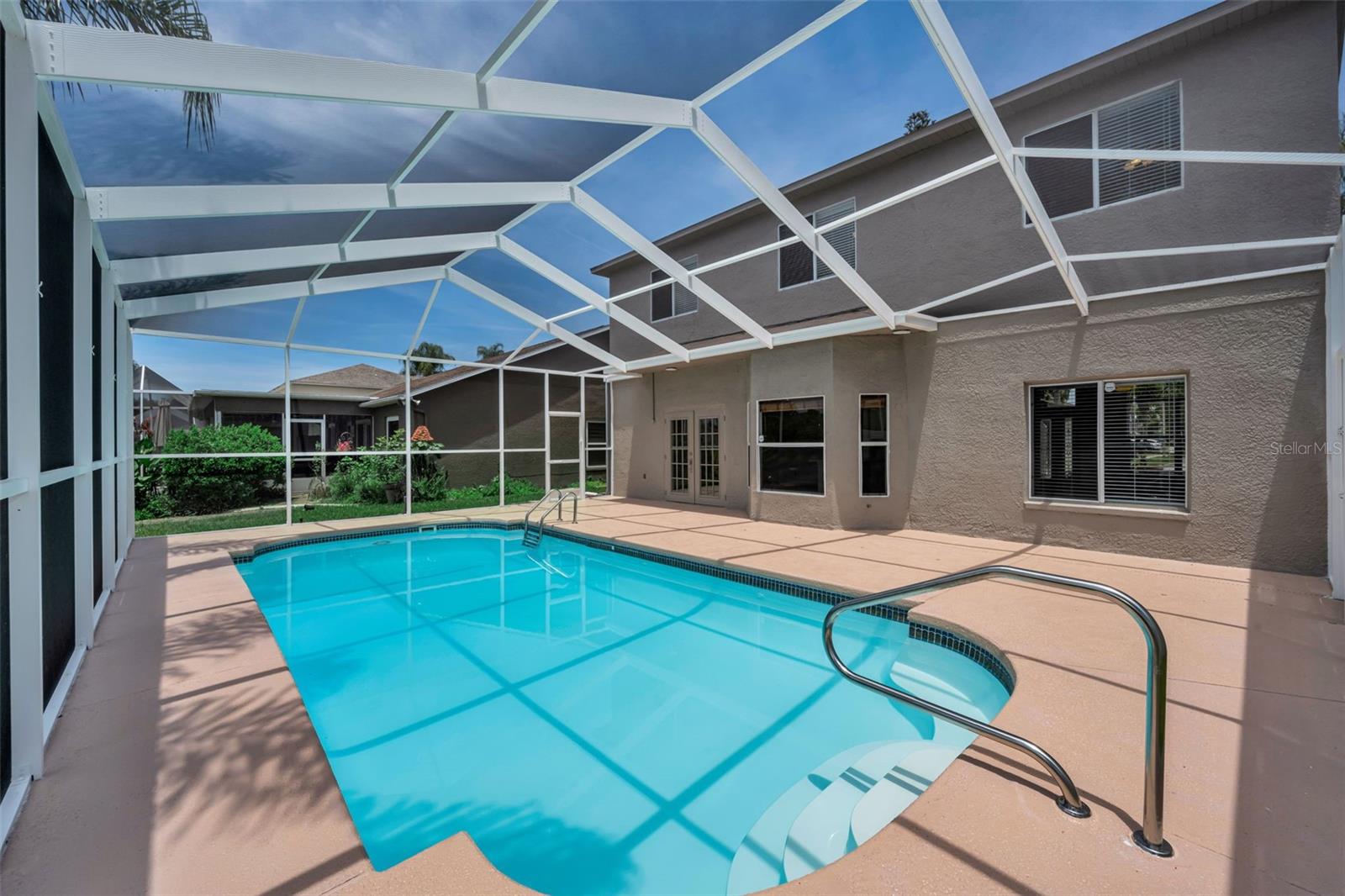 NORTHWOOD - Residential