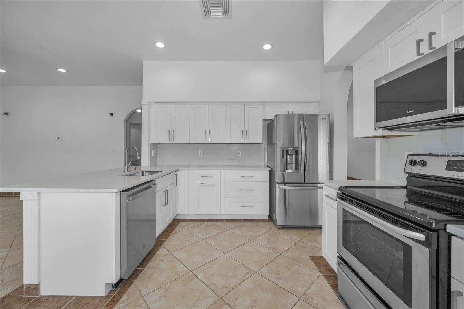 NORTHWOOD - Residential
