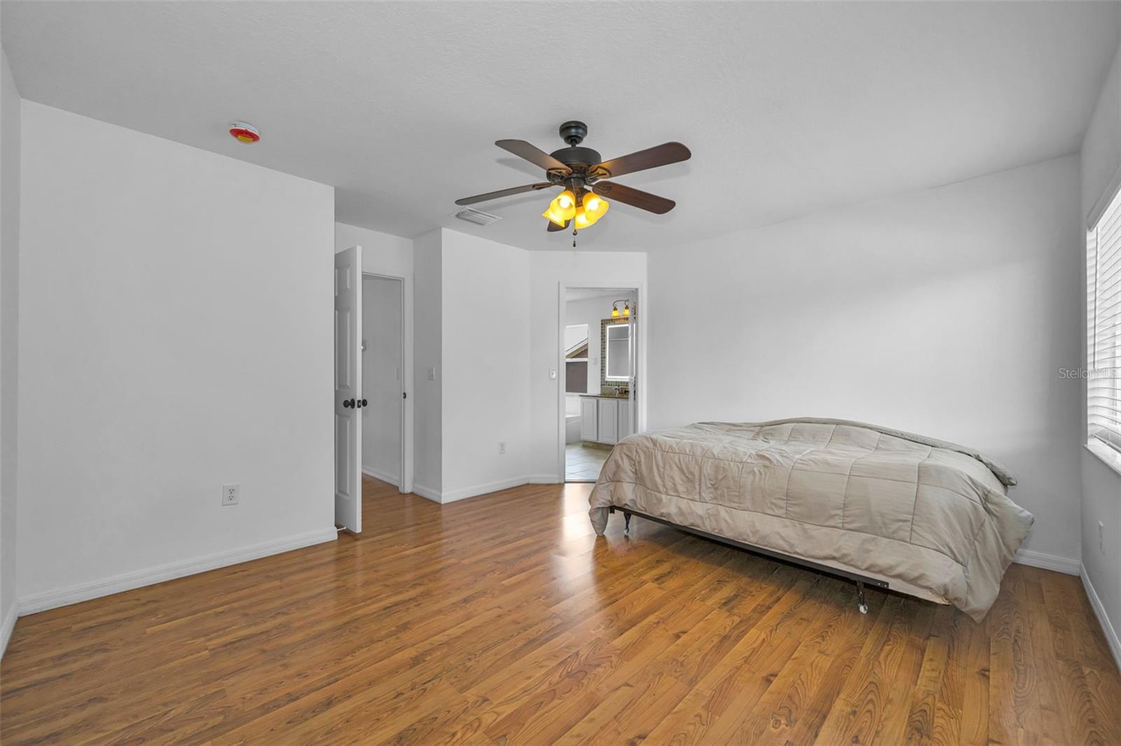 NORTHWOOD - Residential