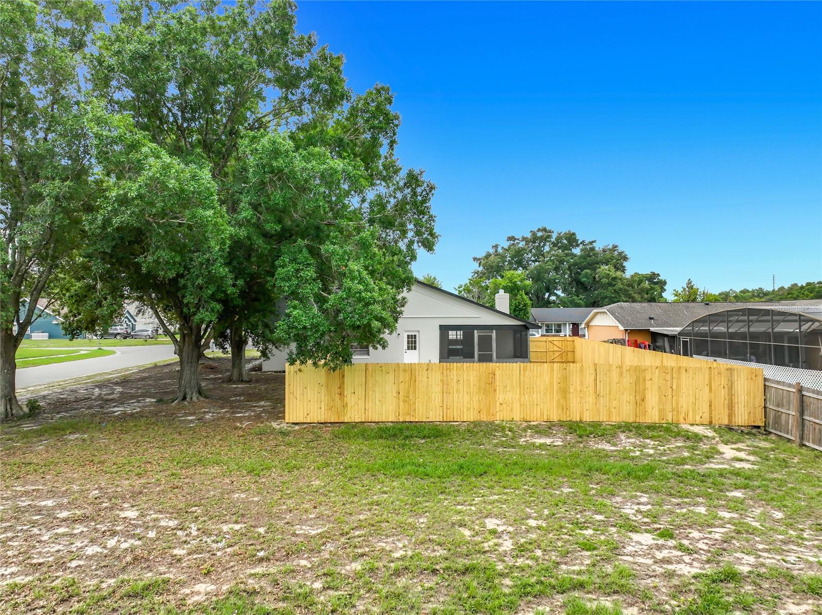 LAKE FLORENCE ESTATES - Residential