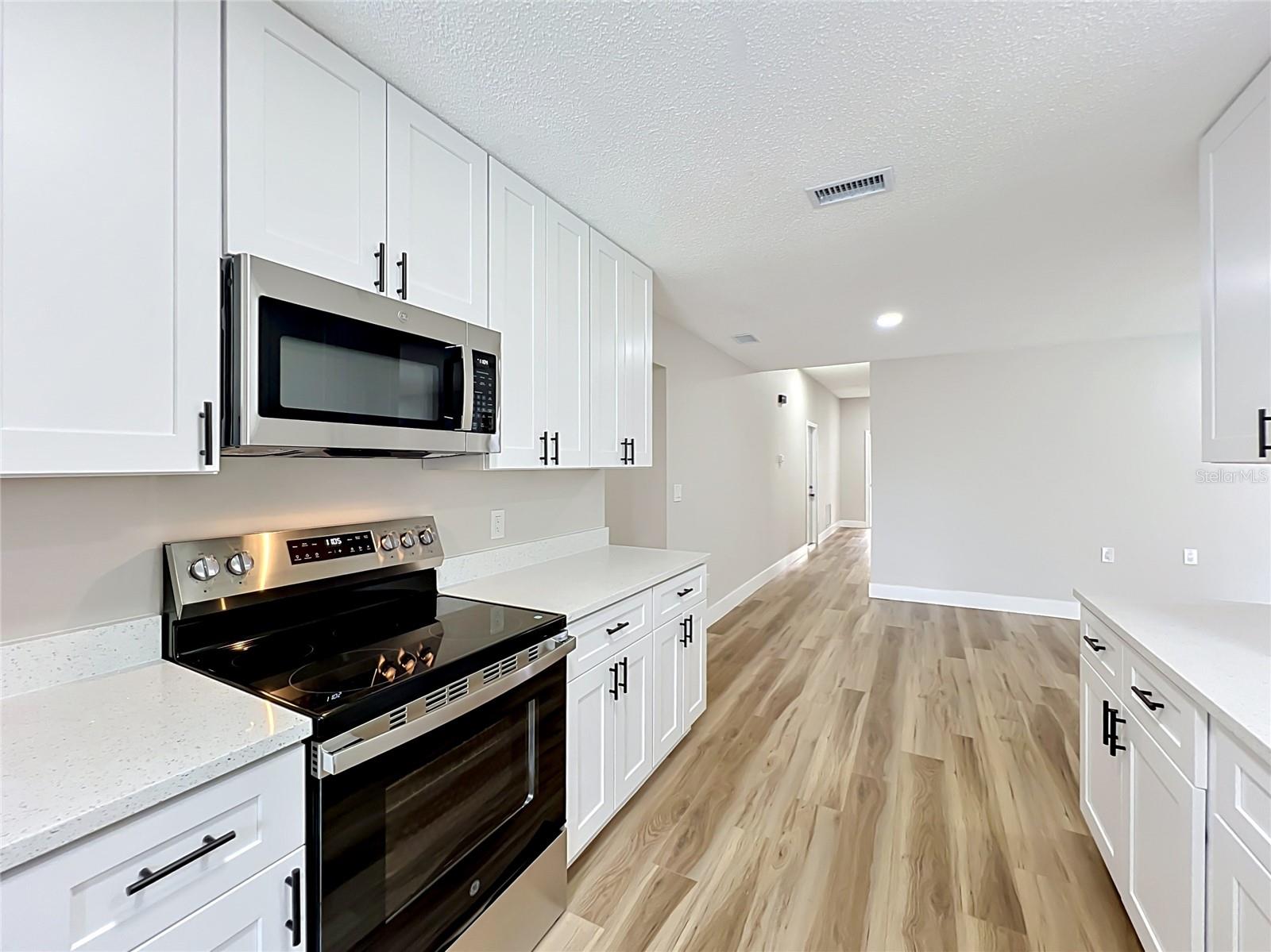 LAKE FLORENCE ESTATES - Residential
